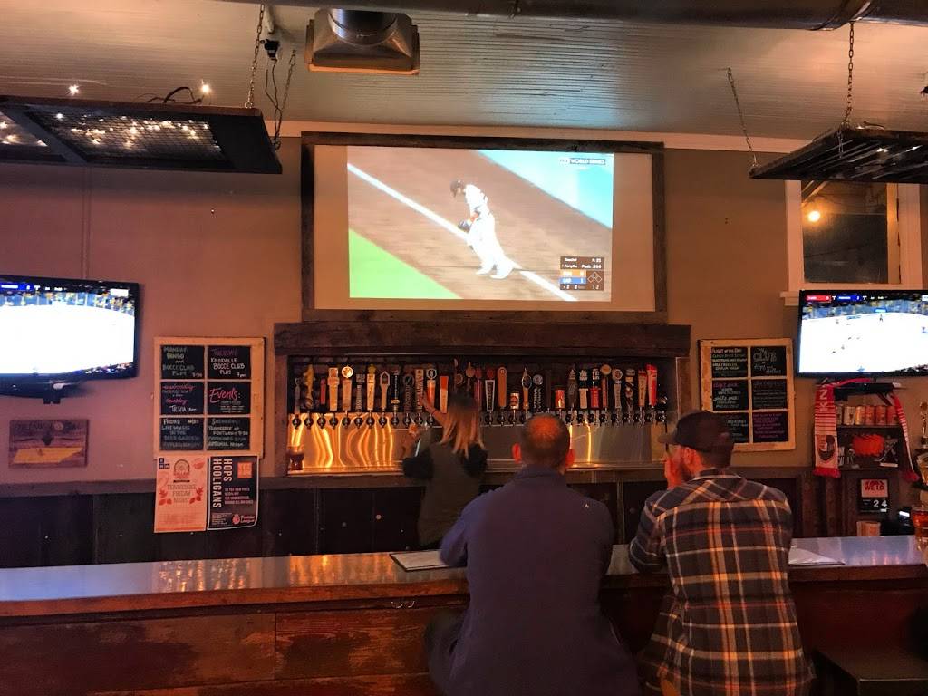 Hops and Hollers | restaurant | 937 N Central St, Knoxville, TN 37917, USA | 8653125733 OR +1 865-312-5733