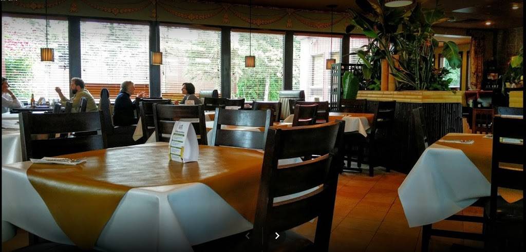 Thai Basil Restaurant & Bar | restaurant | 1180 W Frontage Rd, Stillwater, MN 55082, USA | 6514394033 OR +1 651-439-4033