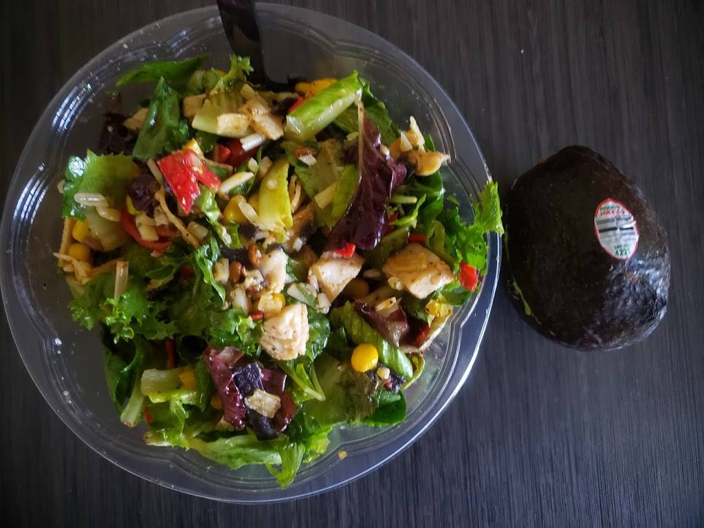 CHOPCHOP Fresh Salads | restaurant | 6125 University Dr NW Suite B12, Huntsville, AL 35806, USA | 2562032839 OR +1 256-203-2839