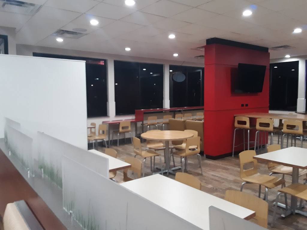 Wendys | restaurant | 6438 S Staples St, Corpus Christi, TX 78413, USA | 3619800321 OR +1 361-980-0321