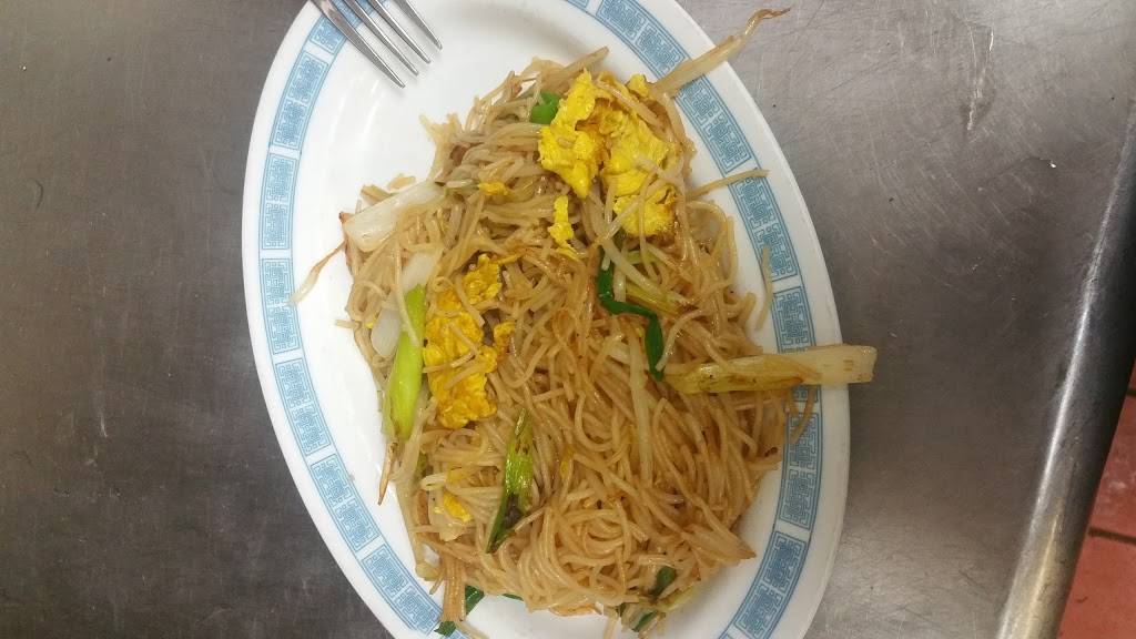 Lettuce Wok N Roll | restaurant | 20501 Yorba Linda Blvd, Yorba Linda, CA 92886, USA | 7147776839 OR +1 714-777-6839