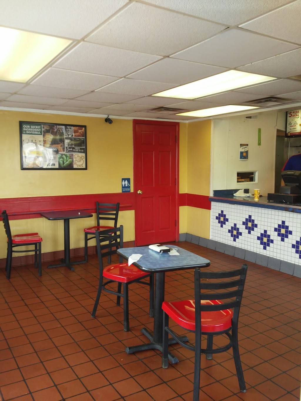 Churchs Chicken | restaurant | 2964 S, Shelby St, Indianapolis, IN 46203, USA | 3177866159 OR +1 317-786-6159