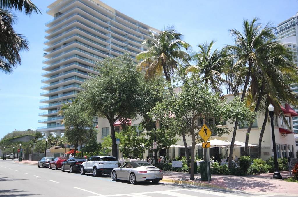 La Terrasse | restaurant | 22 Washington Ave, Miami Beach, FL 33139, USA | 7868990037 OR +1 786-899-0037