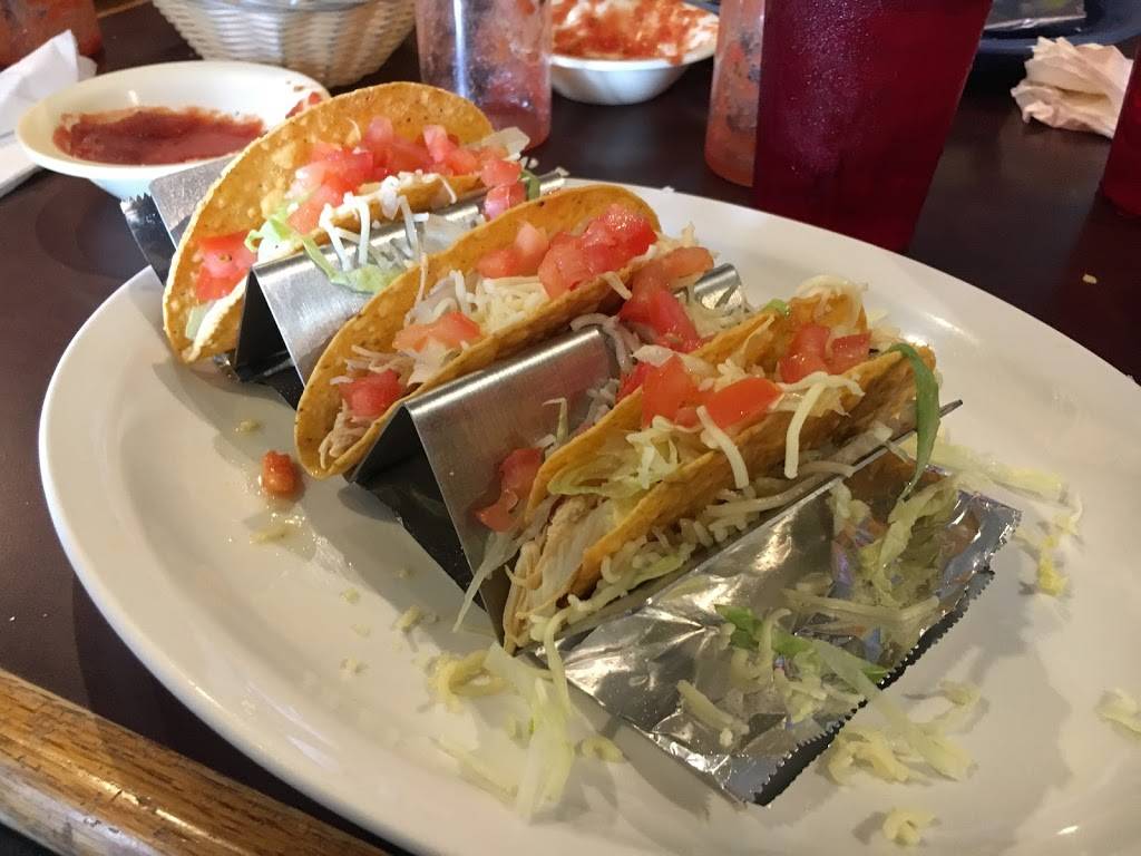 Los Tres Amigos Michigan Center | restaurant | 328 5th St, Michigan Center, MI 49254, USA | 5177640600 OR +1 517-764-0600