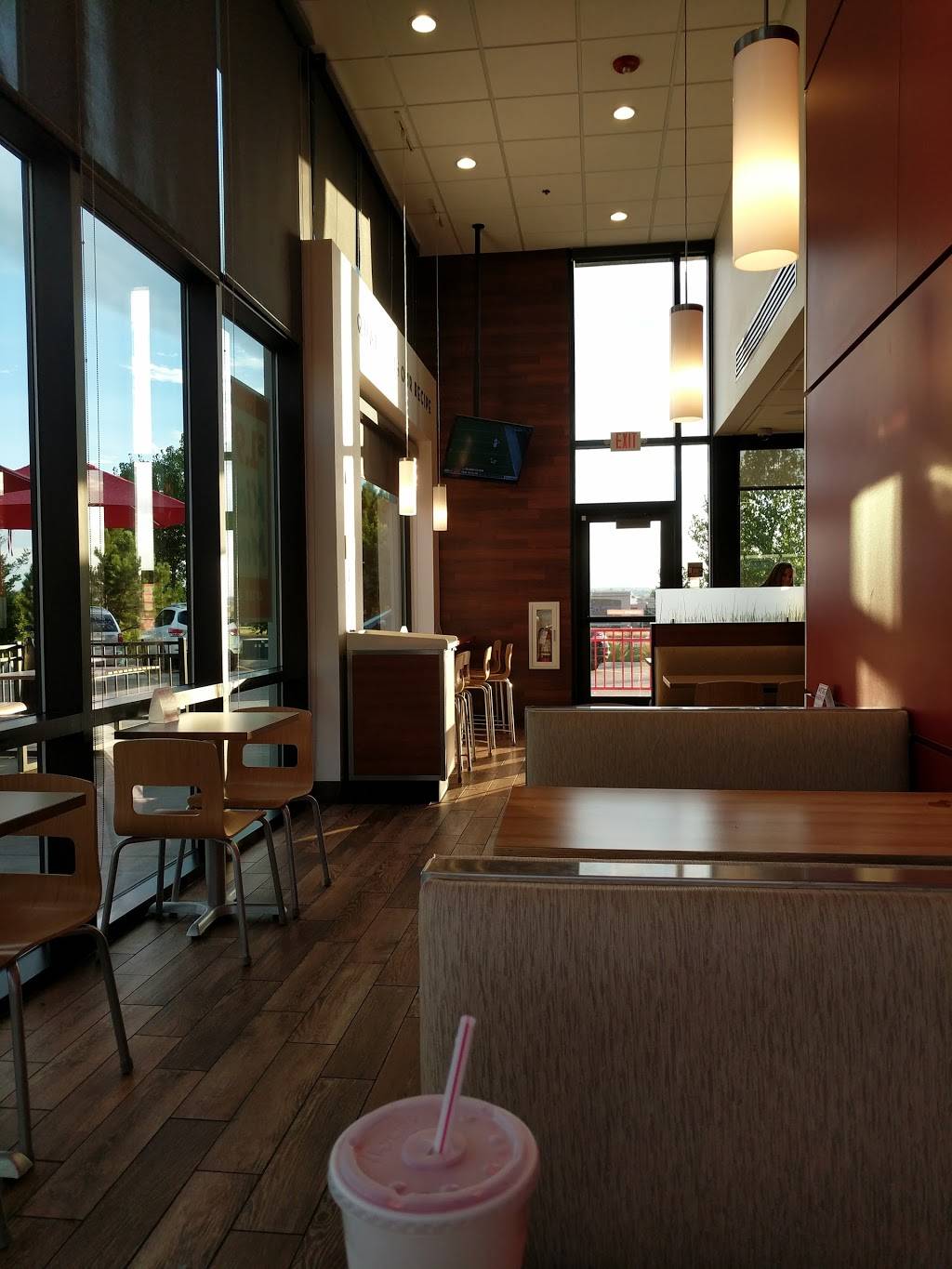 Wendys | restaurant | 9185 Crown Crest Blvd, Parker, CO 80138, USA | 3038407970 OR +1 303-840-7970
