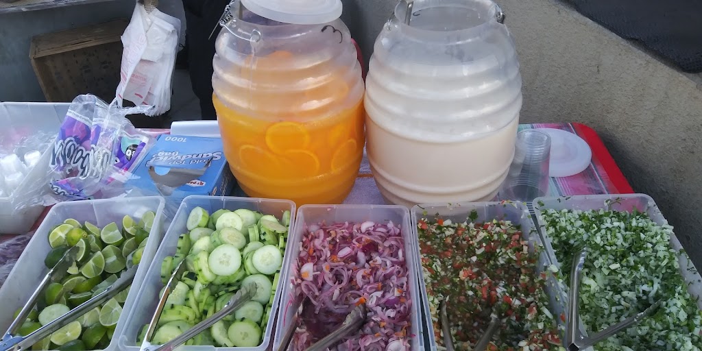 Tacos El Baquetazo | restaurant | 200 S Benton Way, Los Angeles, CA 90057, USA | 3235578247 OR +1 323-557-8247