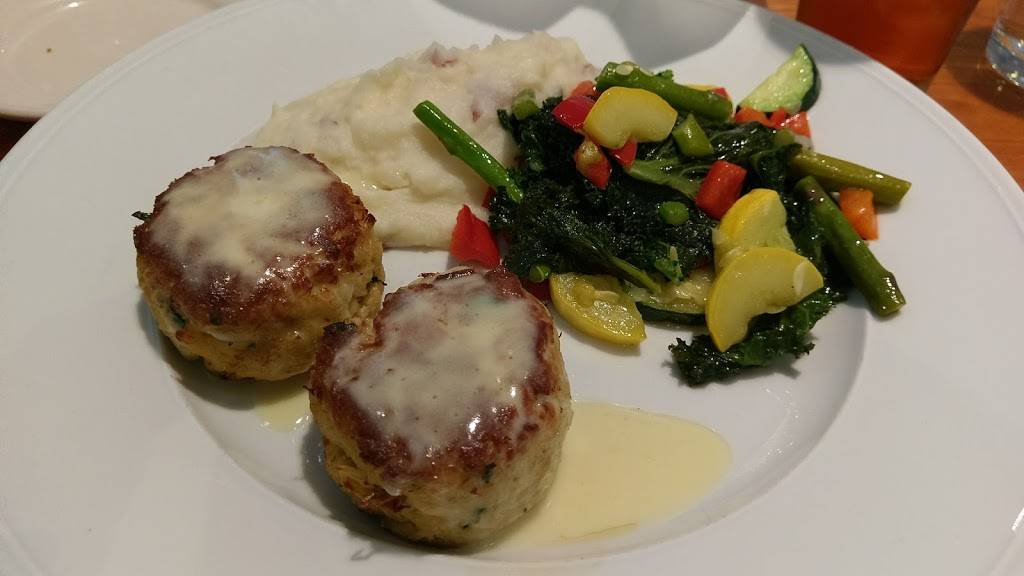 Squids Restaurant | restaurant | 1201 Fordham Blvd, Chapel Hill, NC 27514, USA | 9199428757 OR +1 919-942-8757