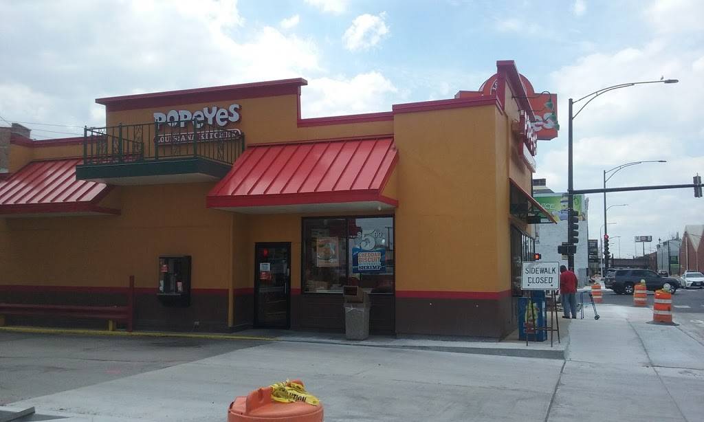 Popeyes Louisiana Kitchen | restaurant | 1949 W Fullerton Ave, Chicago, IL 60614, USA | 7732354545 OR +1 773-235-4545