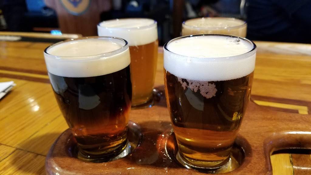 Shannon View Inn | restaurant | 1901 Post Rd, Warwick, RI 02886, USA | 4017320999 OR +1 401-732-0999