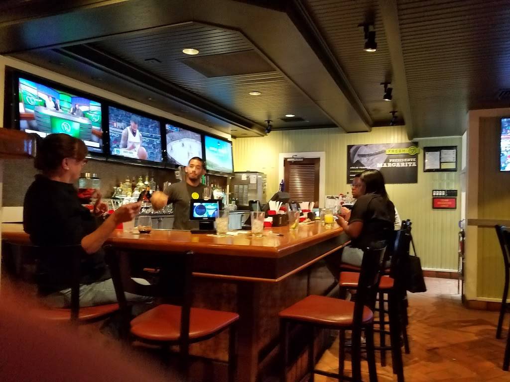 Chilis Grill & Bar | meal takeaway | 11101 San Jose Blvd, Jacksonville, FL 32223, USA | 9042626264 OR +1 904-262-6264