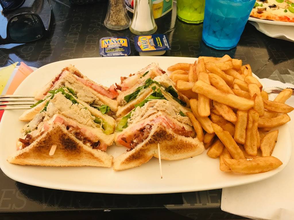 Pizza & Cie | restaurant | 814-1 Rue de Saint Jovite, Mont-Tremblant, QC J8E 3J8, Canada | 8194258233 OR +1 819-425-8233