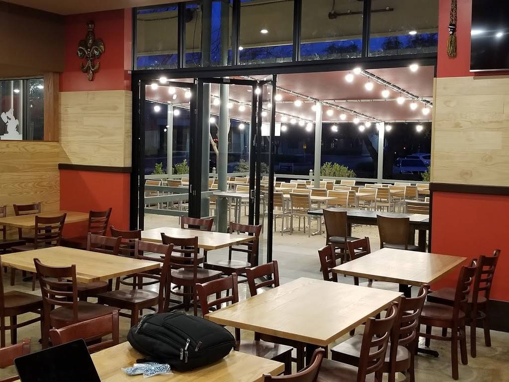 Smashin Crab | restaurant | 700 E Sonterra Blvd #1117, San Antonio, TX 78258, USA | 2104023337 OR +1 210-402-3337