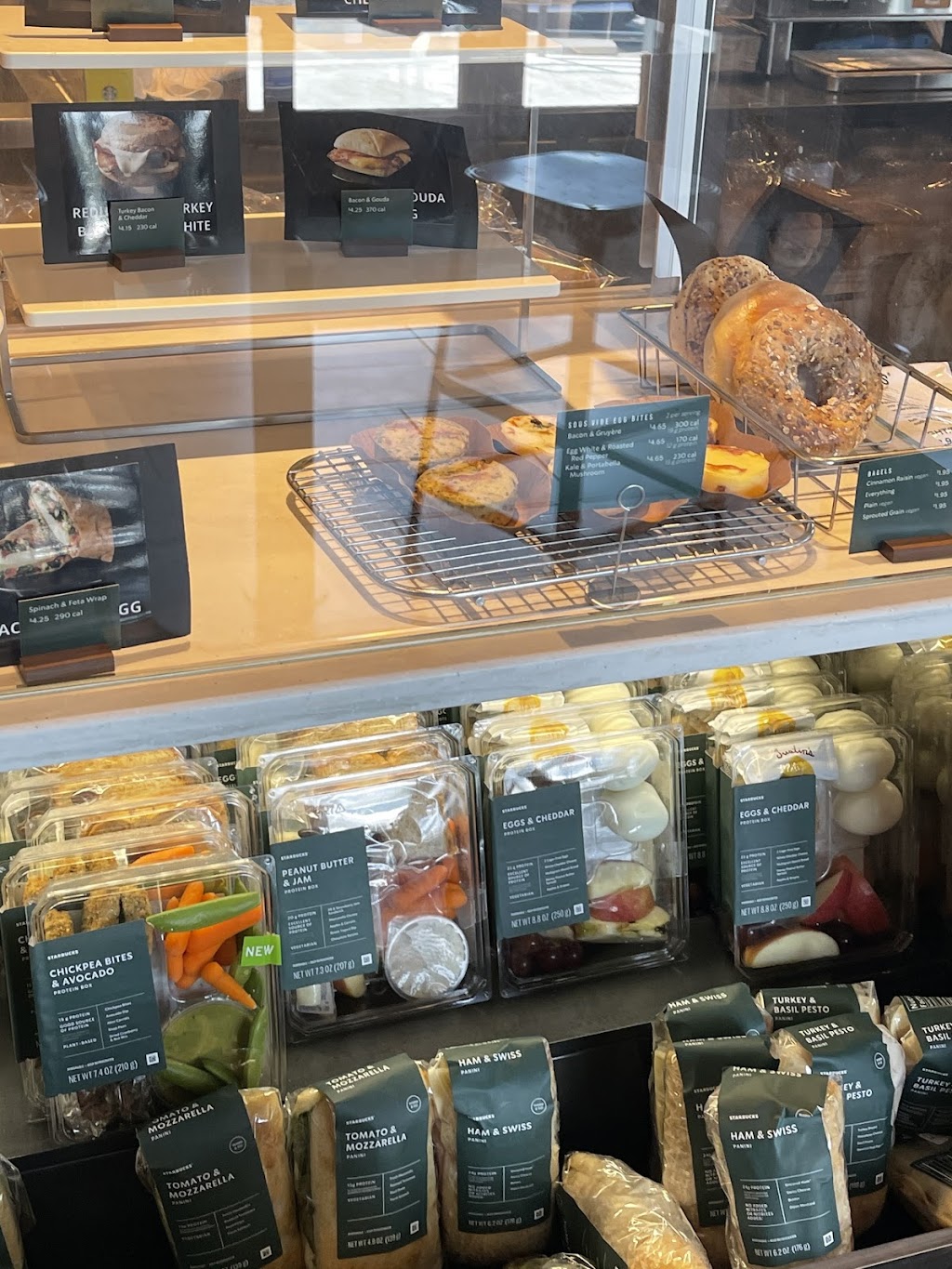 Starbucks | cafe | 3241 N Figueroa St, Los Angeles, CA 90065, USA | 2139997901 OR +1 213-999-7901