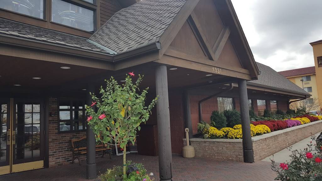 Jamesons Original Charhouse | restaurant | 1331 W Dundee Rd, Arlington Heights, IL 60004, USA | 8473927100 OR +1 847-392-7100