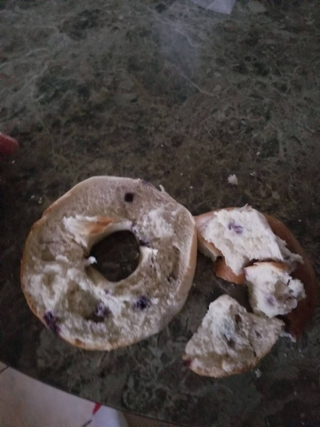 Bedford Automile Inn Bar & Grill | restaurant | 76 Broadway Ave, Bedford, OH 44146, USA | 4404397223 OR +1 440-439-7223