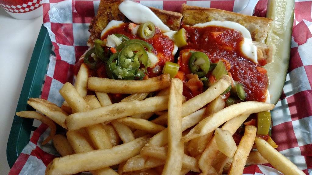 Beefys | restaurant | 5749 Harlem Ave, Chicago, IL 60638, USA | 7732298430 OR +1 773-229-8430