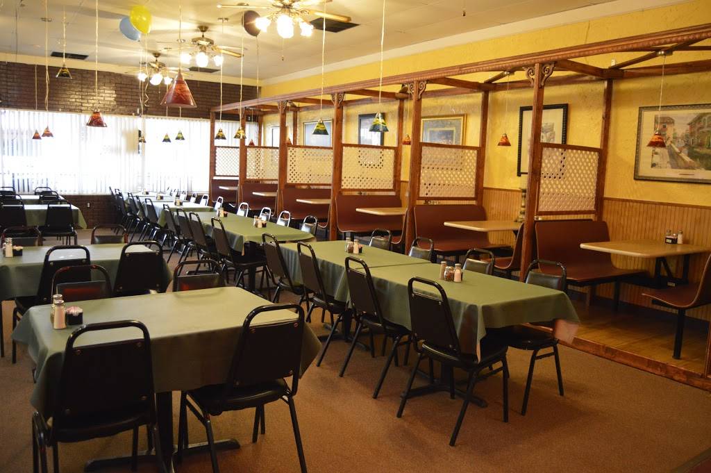 Garden City Pizza & Pasta | restaurant | 14 S Main St, Chatham, VA 24531, USA | 4344322300 OR +1 434-432-2300