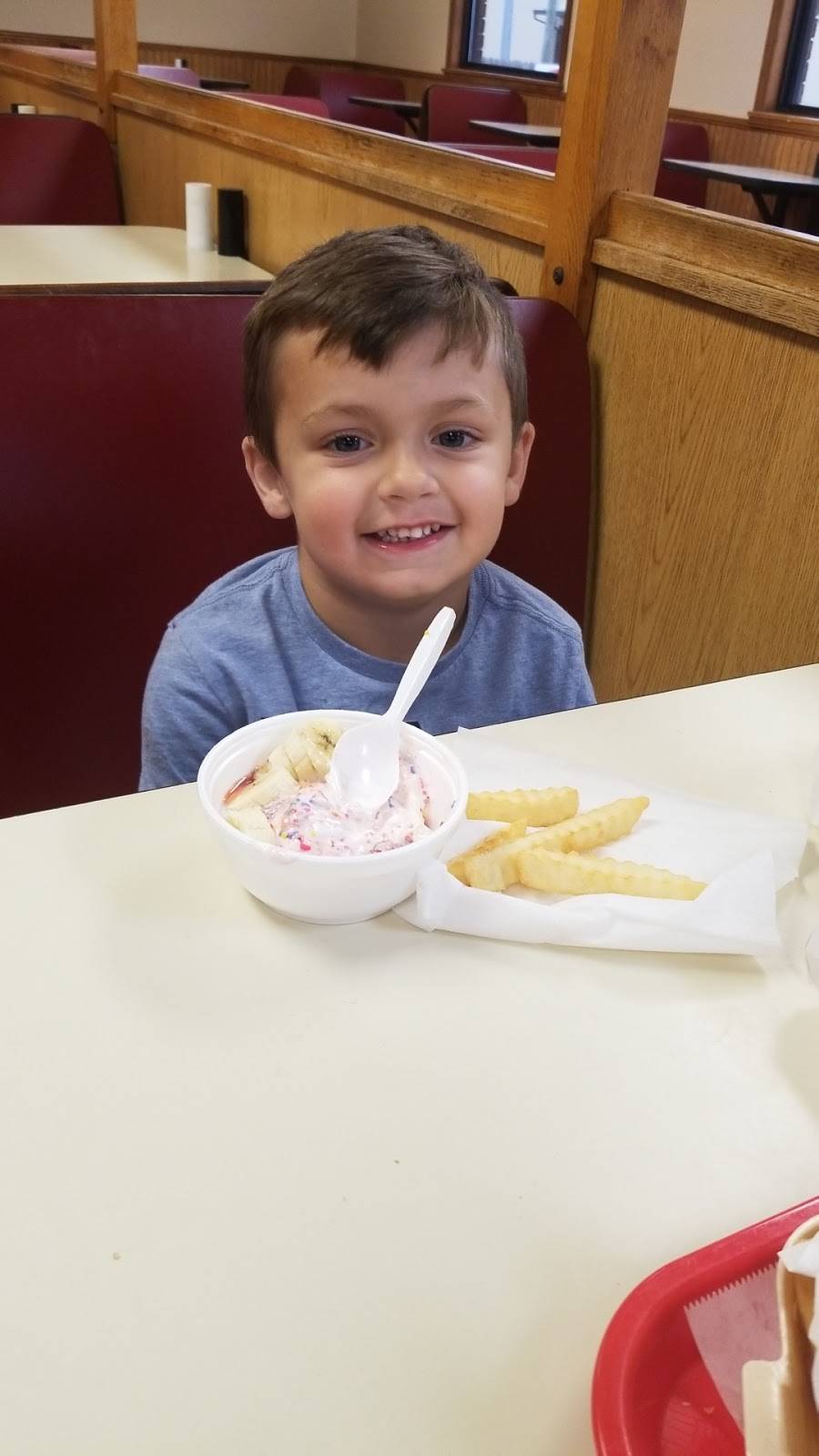 Milners Dairy Delight | restaurant | 1136 N Brindlee Mountain Pkwy, Arab, AL 35016, USA | 2565864797 OR +1 256-586-4797