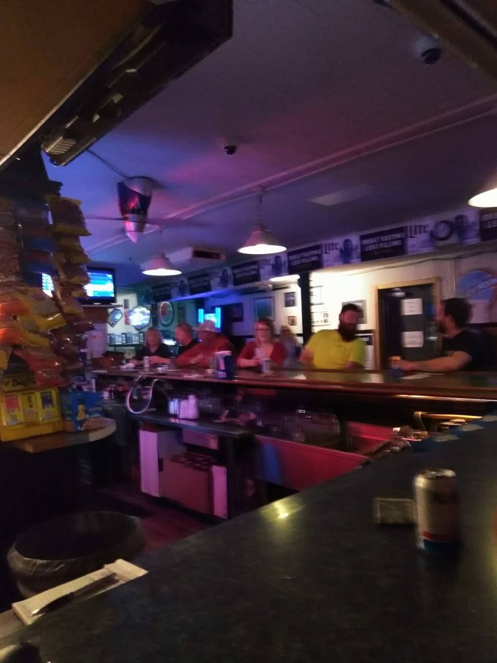 Old Homestead Tavern | restaurant | 4814 Grand Haven Rd, Norton Shores, MI 49441, USA | 2317981356 OR +1 231-798-1356