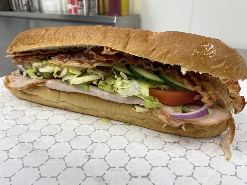 Chuck N Shys Monster Subs | restaurant | 3175 Appalachian Hwy STE 4, Jacksboro, TN 37757, USA | 4234378641 OR +1 423-437-8641