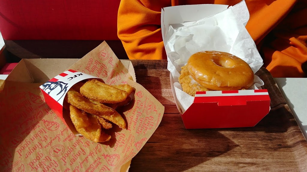 KFC | restaurant | 3100 S Louise Ave, Sioux Falls, SD 57106, USA | 6053621933 OR +1 605-362-1933