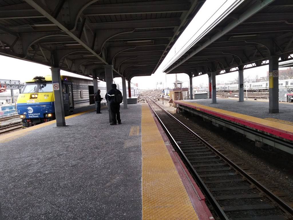 Mcbrides | restaurant | 101 Bedford Ave, Bellmore, NY 11710, USA | 5167830007 OR +1 516-783-0007