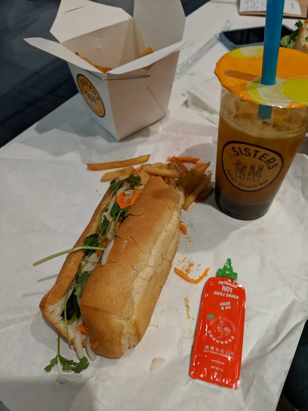 4 Sisters Asian Snack Bar | restaurant | 43670 Greenway Corporate Dr #106, Ashburn, VA 20147, USA | 5715103978 OR +1 571-510-3978