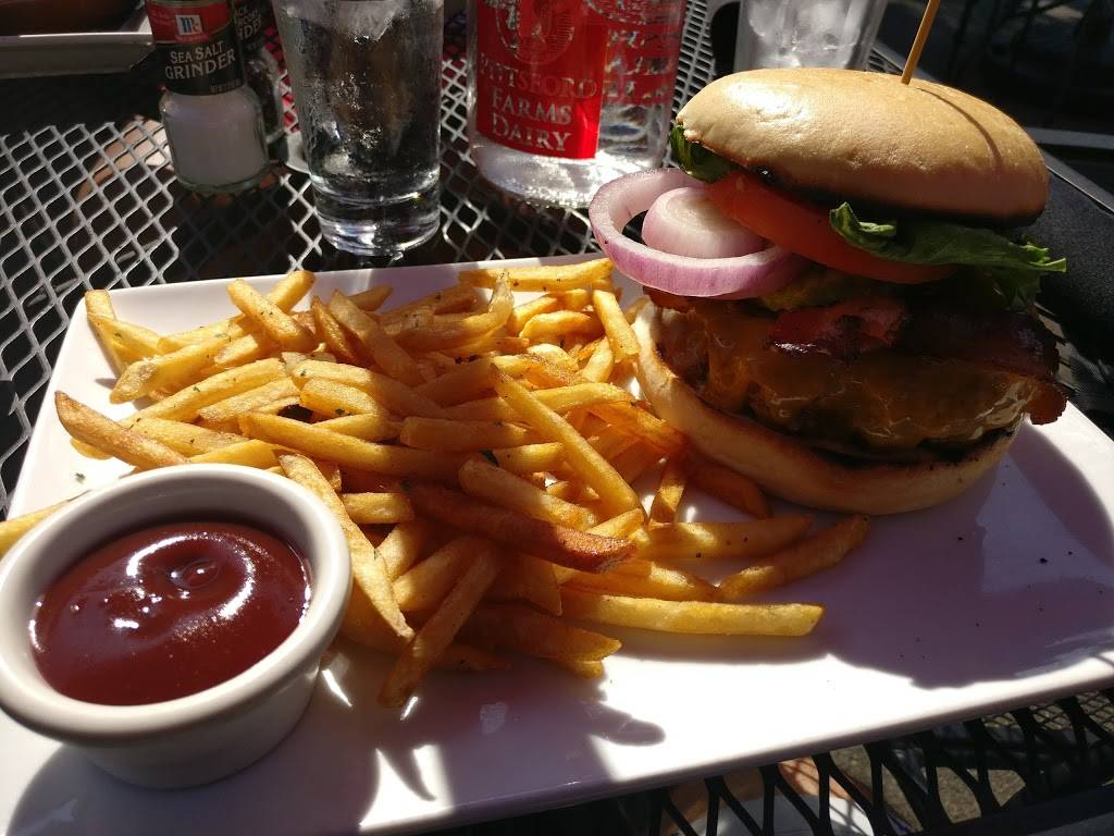 Label 7 Napa Eatery & Bar | restaurant | 50 State St, Pittsford, NY 14534, USA | 5852677500 OR +1 585-267-7500