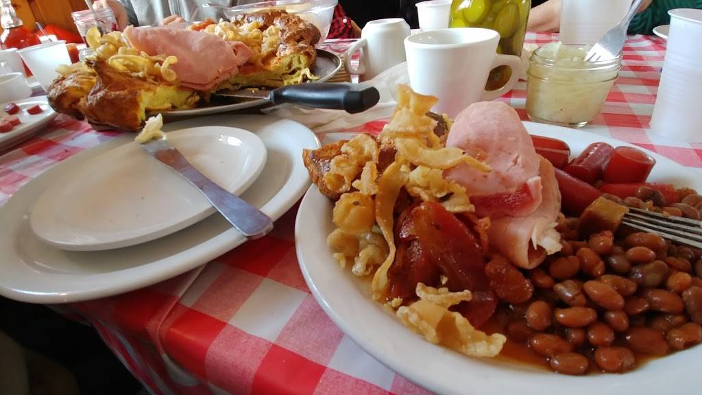 Cabane à Sucre et Salle de réception Paquette | restaurant | 419 5e Ave, Sainte-Anne-des-Plaines, QC J0N 1H0, Canada | 4504781074 OR +1 450-478-1074