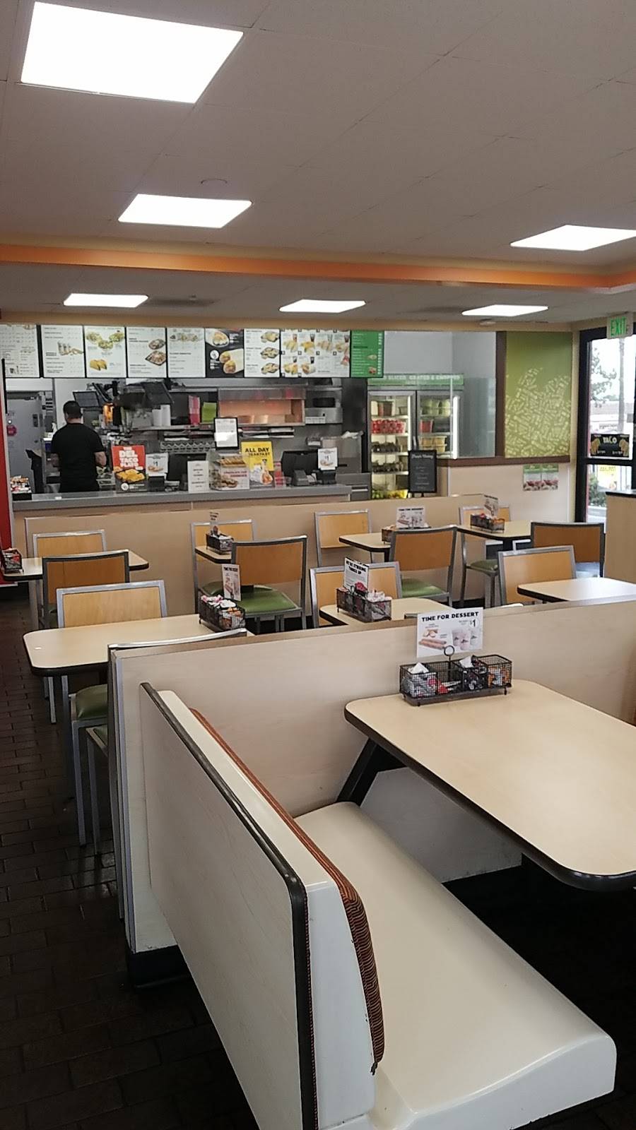 Del Taco | meal takeaway | 5290 Arlington Ave, Riverside, CA 92504, USA | 9516875397 OR +1 951-687-5397