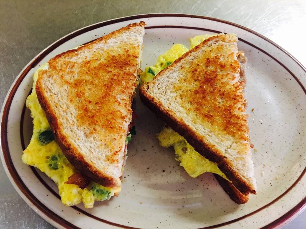 Oasis Family Restaurant | restaurant | 3524 Pershing Dr, El Paso, TX 79903, USA | 9155661106 OR +1 915-566-1106