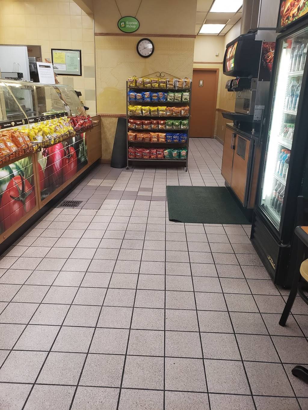 Subway | restaurant | 20 Sconticut Neck Rd, Fairhaven, MA 02719, USA | 5089912344 OR +1 508-991-2344