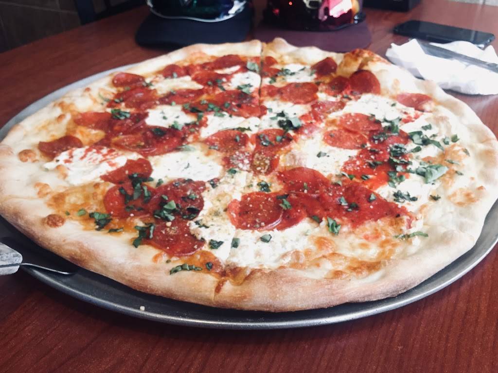 Luigis Cafe Pizza & Pasta | restaurant | 723 Ace Memorial Dr, Hockessin, DE 19707, USA | 3022351200 OR +1 302-235-1200