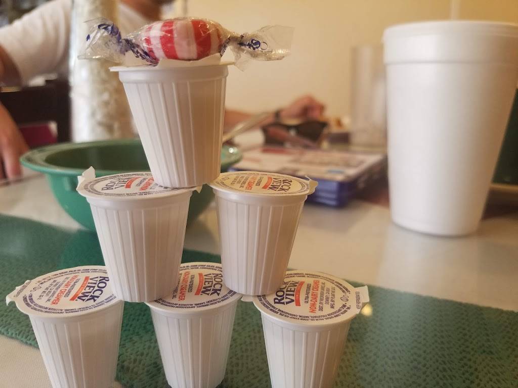 Restaurant Y Pupuseria Clavel | restaurant | 3010 E Los Angeles Ave, Simi Valley, CA 93065, USA | 8055263421 OR +1 805-526-3421