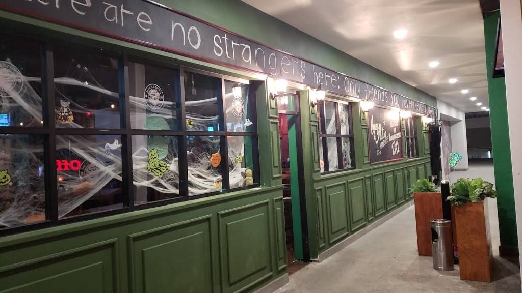 McCarthys Irish Pub | restaurant | Rampa Aeropuerto #16000 L-2.09 planta alta en Alameda, Town Center, La Pechuga, Otay Constituyentes, Tijuana, B.C., Mexico | 016646346238 OR +52 664 634 6238