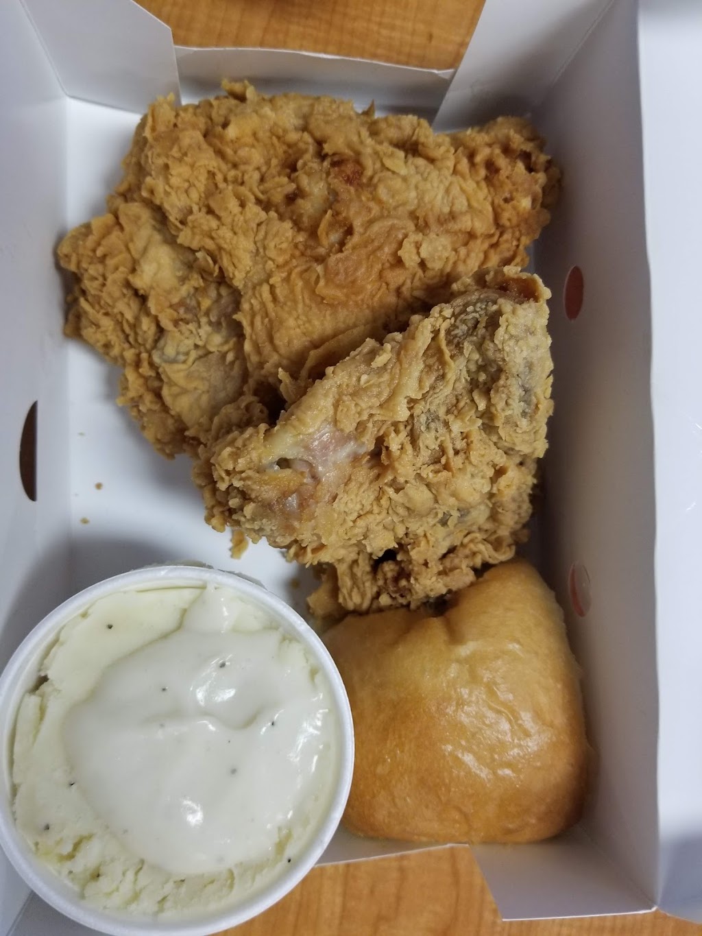 Bushs Chicken | restaurant | 602 N Dallas Ave, Lamesa, TX 79331, USA | 8068704445 OR +1 806-870-4445