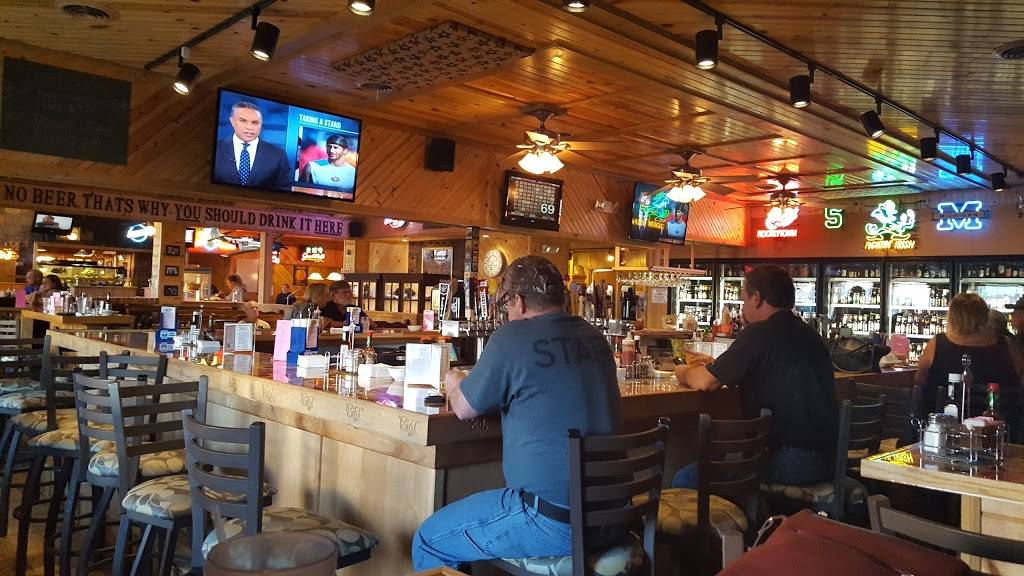 Big T Restaurant | restaurant | 155 N Main St, Lawton, MI 49065, USA | 2696241200 OR +1 269-624-1200