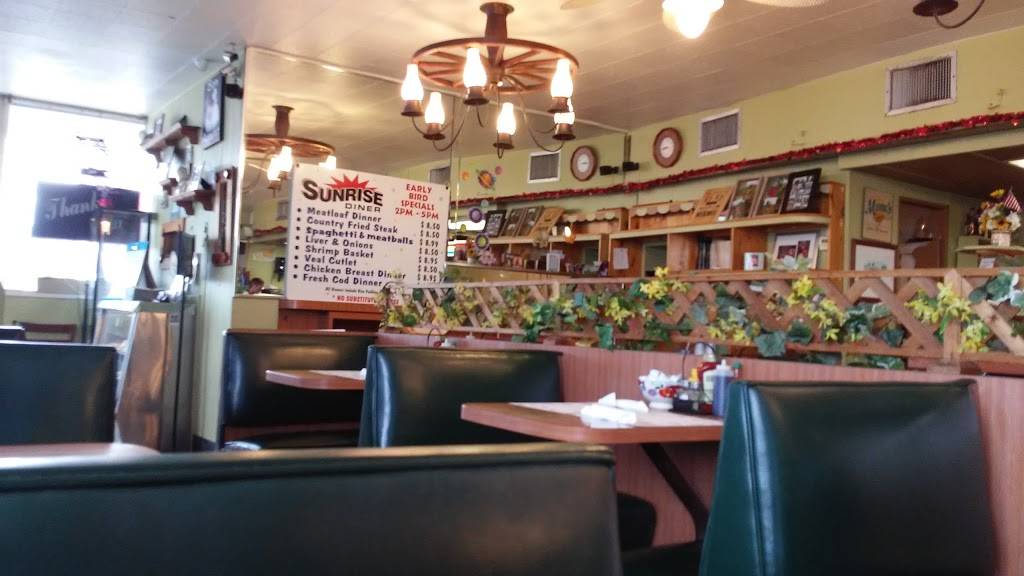 Sunrise Diner | restaurant | 365 W Cocoa Beach Causeway, Cocoa Beach, FL 32931, USA | 3217835647 OR +1 321-783-5647