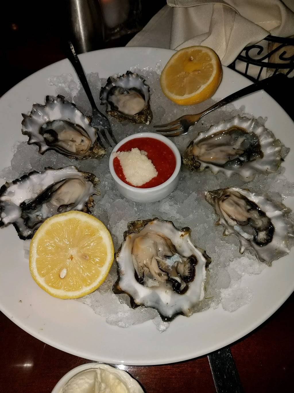 The Broiler | restaurant | 4111 Boulder Hwy, Las Vegas, NV 89121, USA | 7024327743 OR +1 702-432-7743