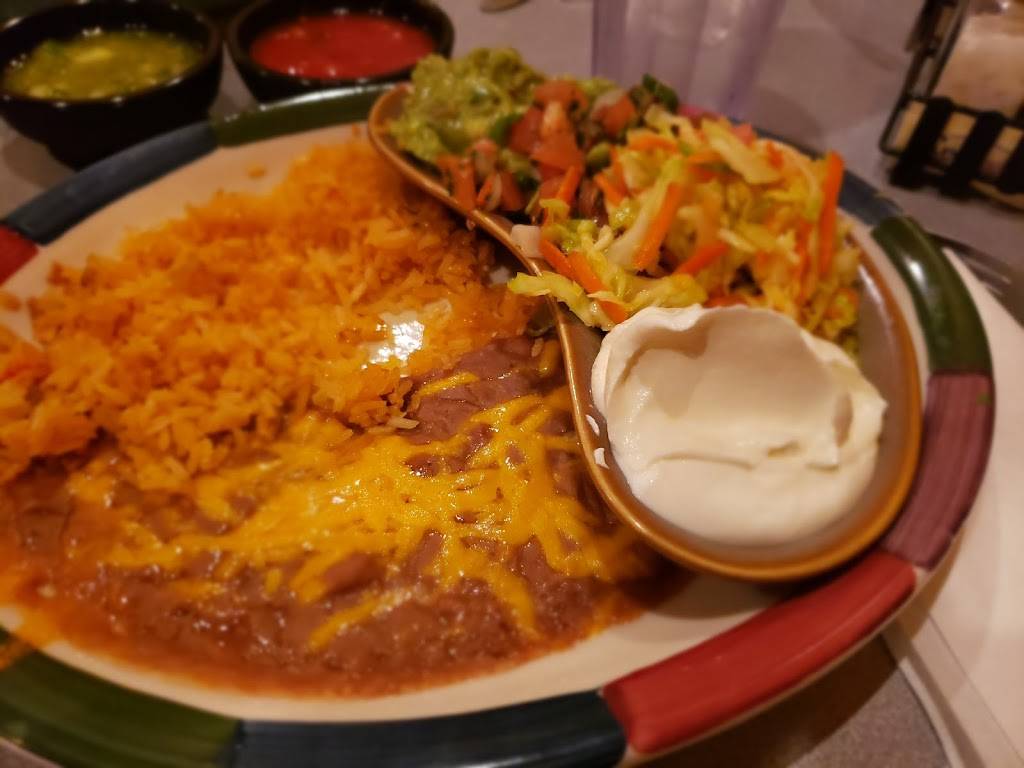 El Toro Restaurant | restaurant | 5716 N 26th St, Tacoma, WA 98407, USA | 2537597889 OR +1 253-759-7889