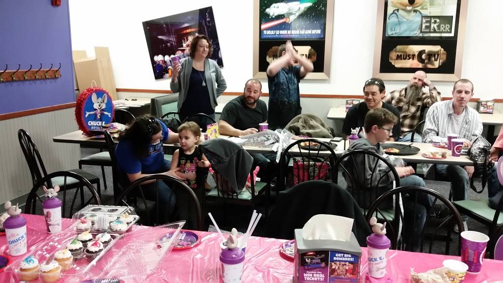 Chuck E. Cheese | restaurant | 15225 W 134th Pl St, Olathe, KS 66062, USA | 9133900901 OR +1 913-390-0901