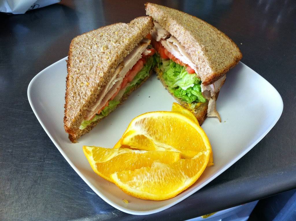 The Living Room Coffeehouse and Winebar | cafe | 215 E Main St, Pilot Mountain, NC 27041, USA | 3364444359 OR +1 336-444-4359