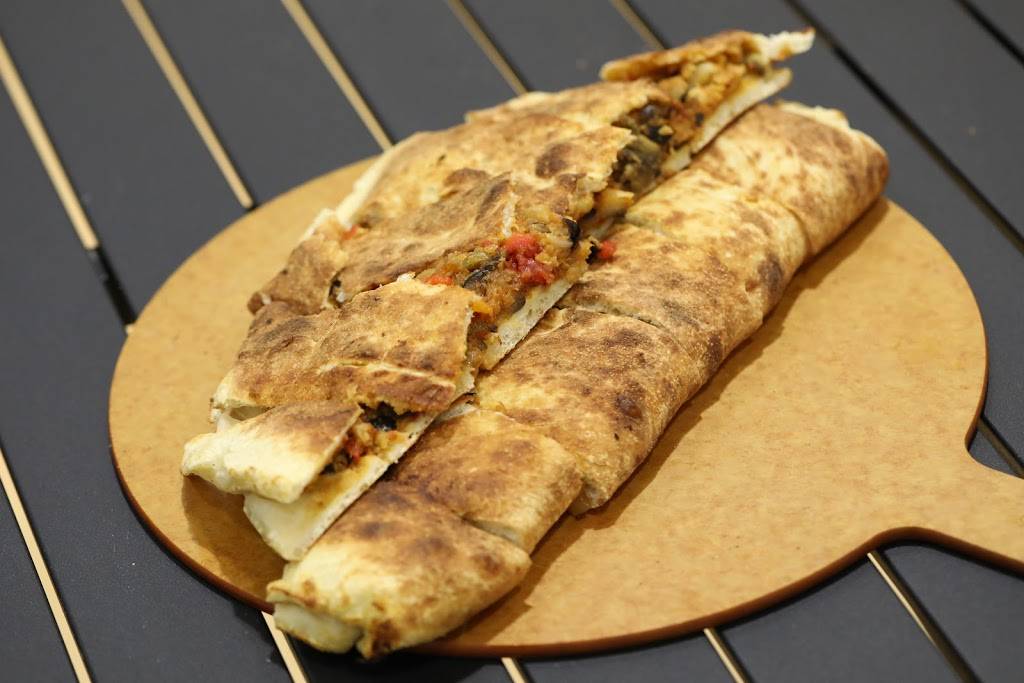 Five Loaves Restaurant | restaurant | 3 Wrigley, Irvine, CA 92618, USA | 9496270429 OR +1 949-627-0429