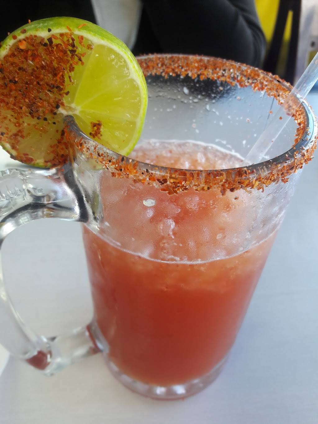 El Baron | restaurant | 4212 Pico Blvd, Los Angeles, CA 90019, USA | 3239541384 OR +1 323-954-1384