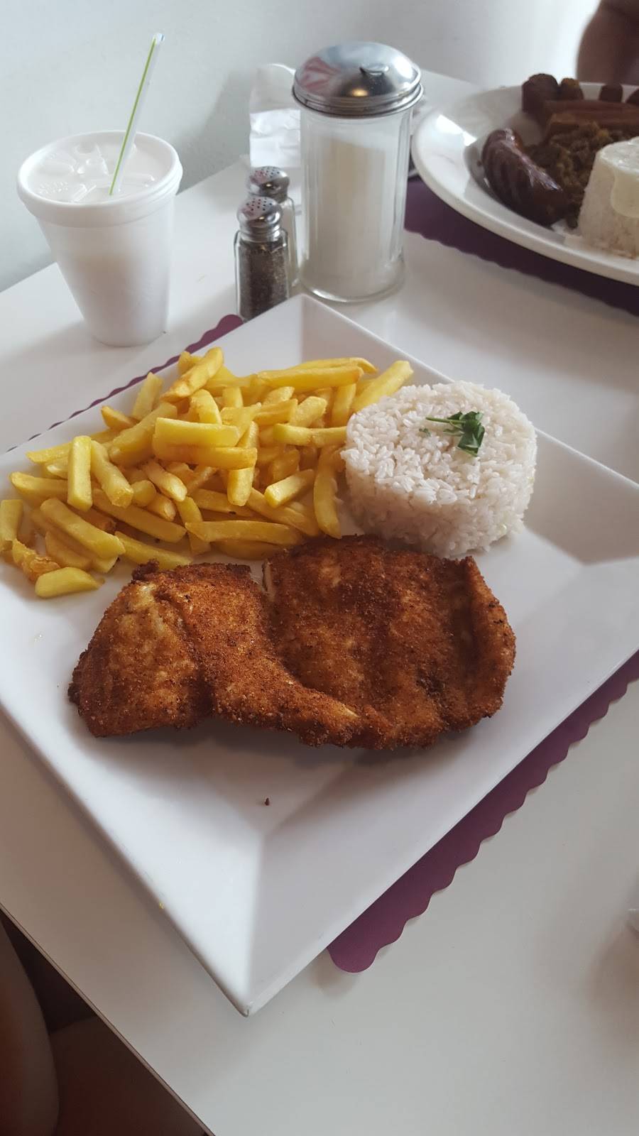 El Portal Restaurant & Bakery | bakery | 3438 W Hillsboro Blvd, Deerfield Beach, FL 33442, USA | 9546980222 OR +1 954-698-0222