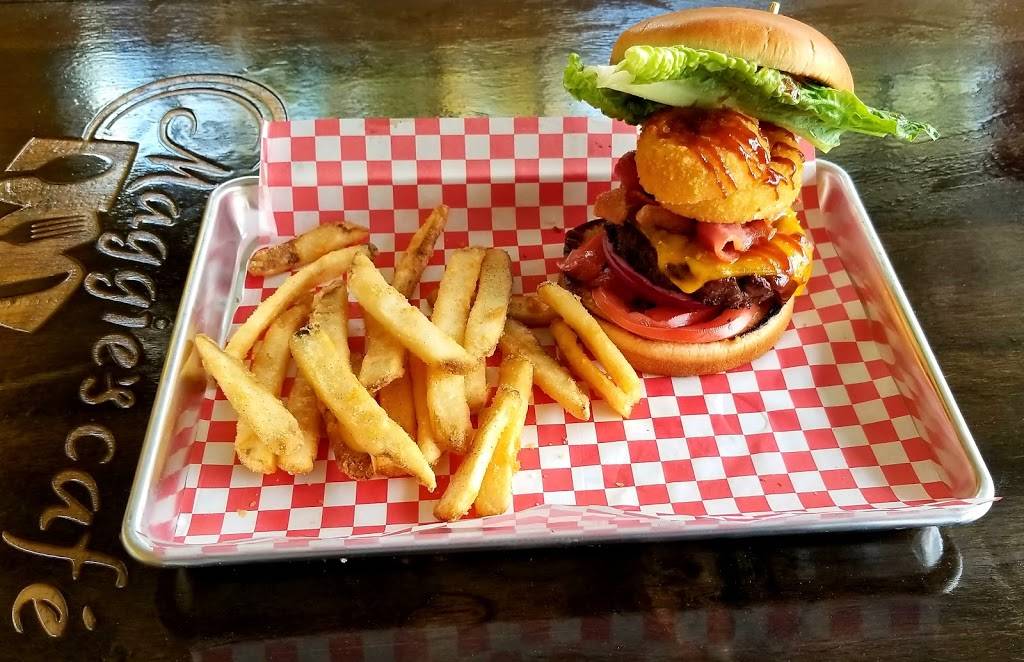 Maggies Café | restaurant | 1985 National Ave #1129, San Diego, CA 92113, USA | 6192412660 OR +1 619-241-2660