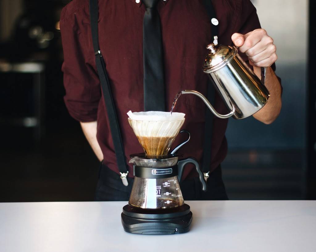 Dagger Mountain Roastery | cafe | 3205 Cascade Dr Suite F, Valparaiso, IN 46383, USA | 2192866287 OR +1 219-286-6287