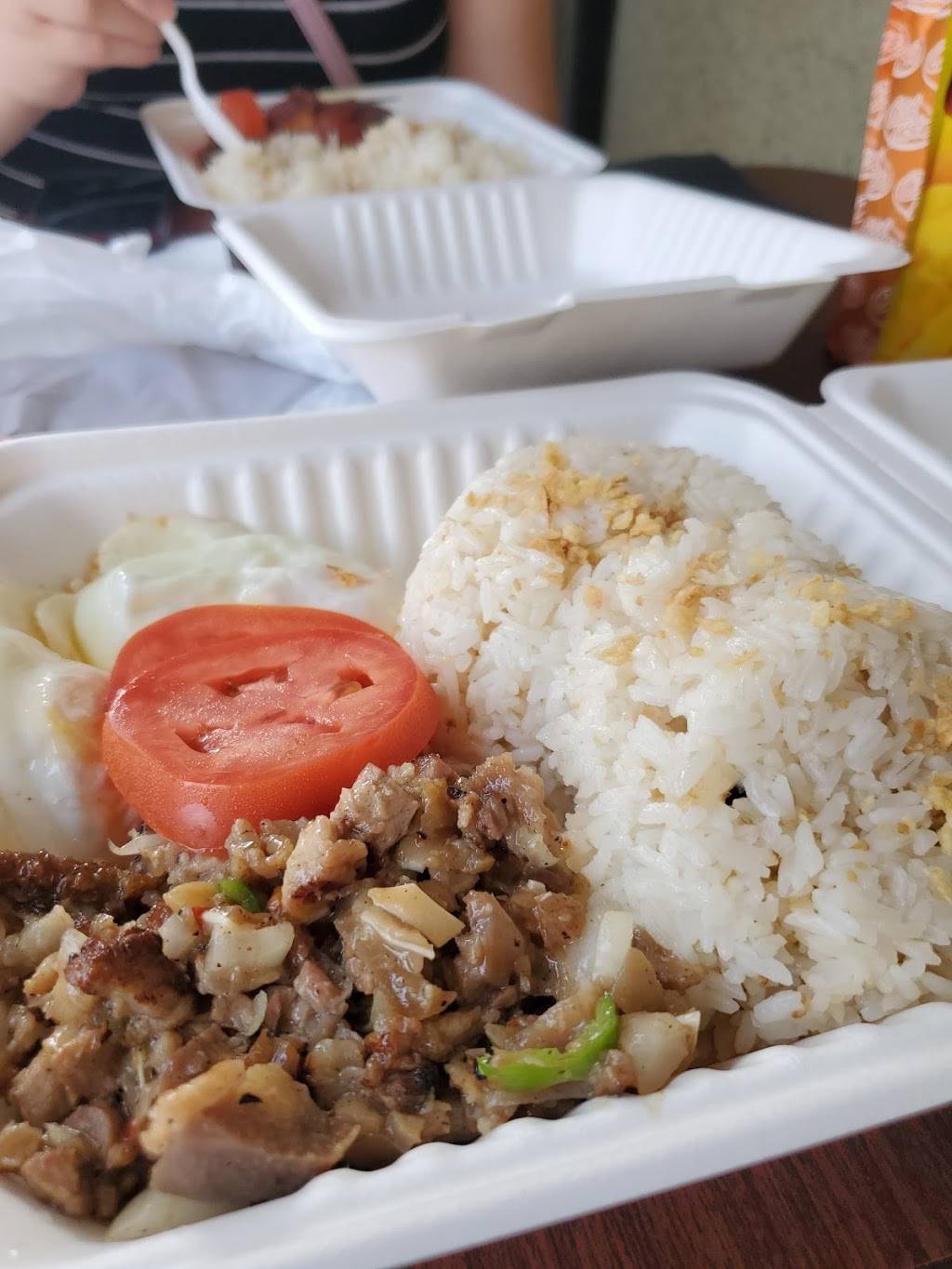 Golden Bakeshop | restaurant | 2229 Railroad Ave, Pittsburg, CA 94565, USA | 9252674319 OR +1 925-267-4319