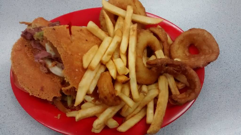 Pops Country Cafe | cafe | 2115 Florida Ave B, Hemet, CA 92544, USA | 9516582353 OR +1 951-658-2353