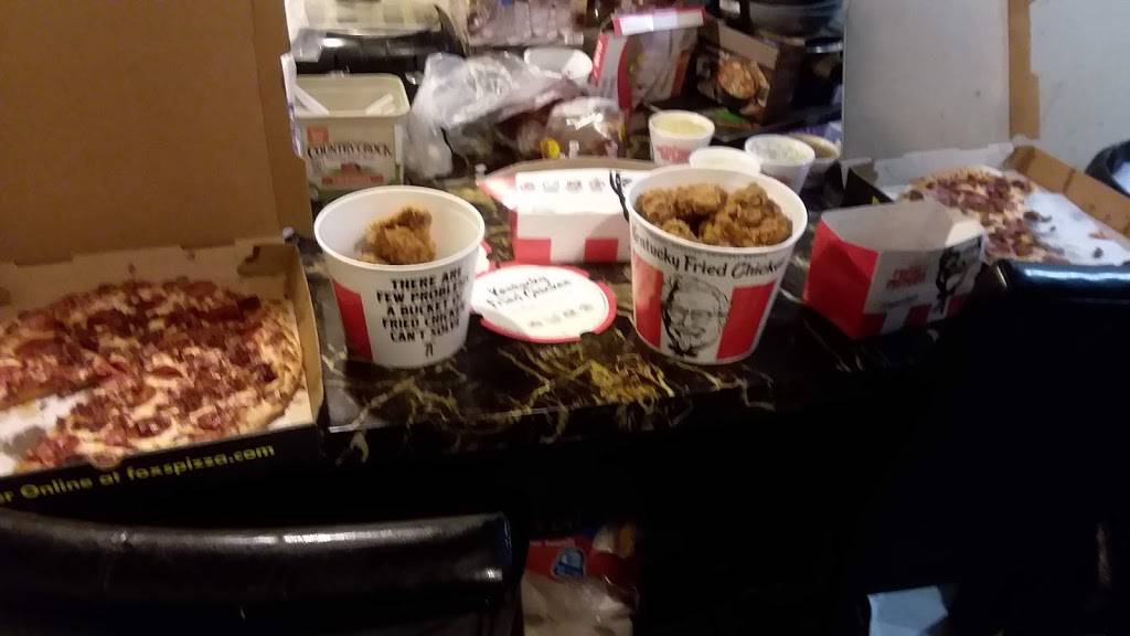 KFC | restaurant | 210 Rodi Rd, Pittsburgh, PA 15235, USA | 4122479734 OR +1 412-247-9734